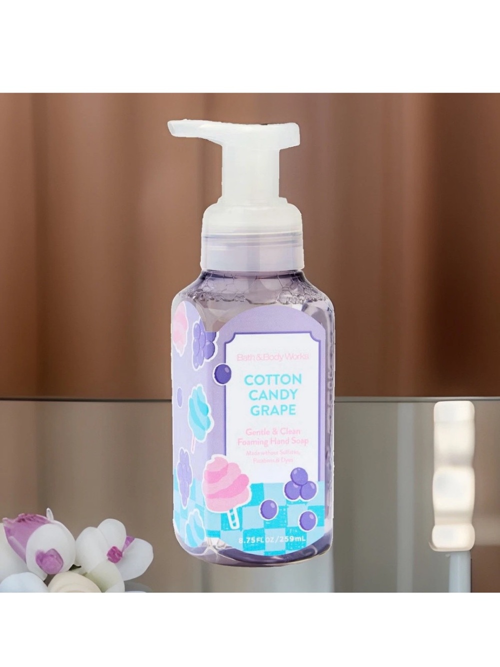Bath & Body Works Foaming Hand Soap- Cotton Candy Grape (8.75 fl oz)
